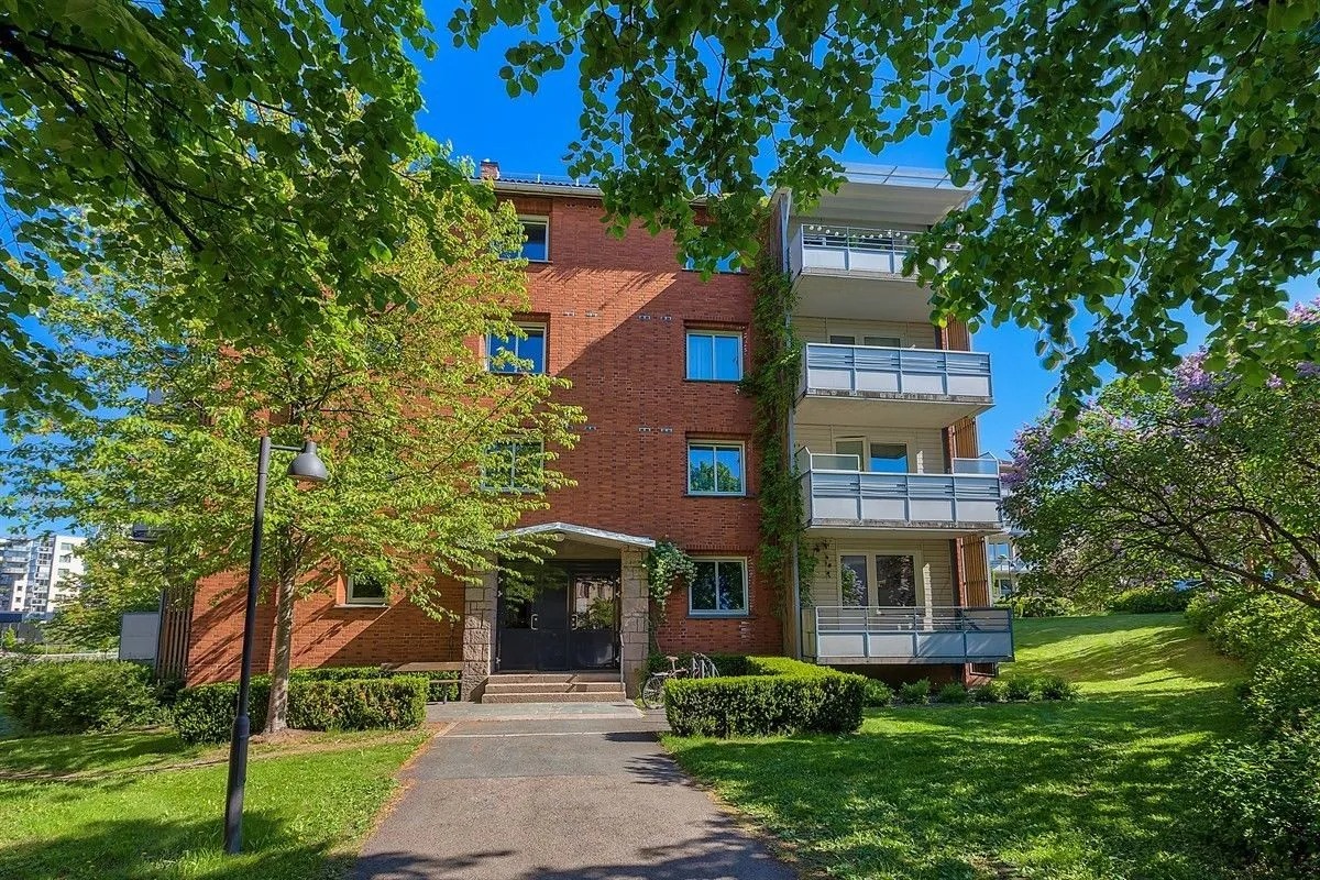 Fasade og uteområde